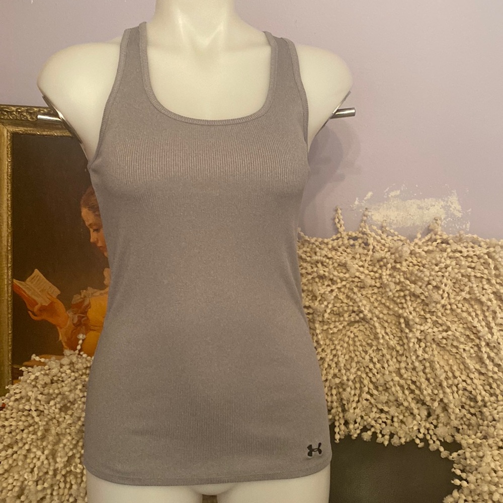 Tank top size medium